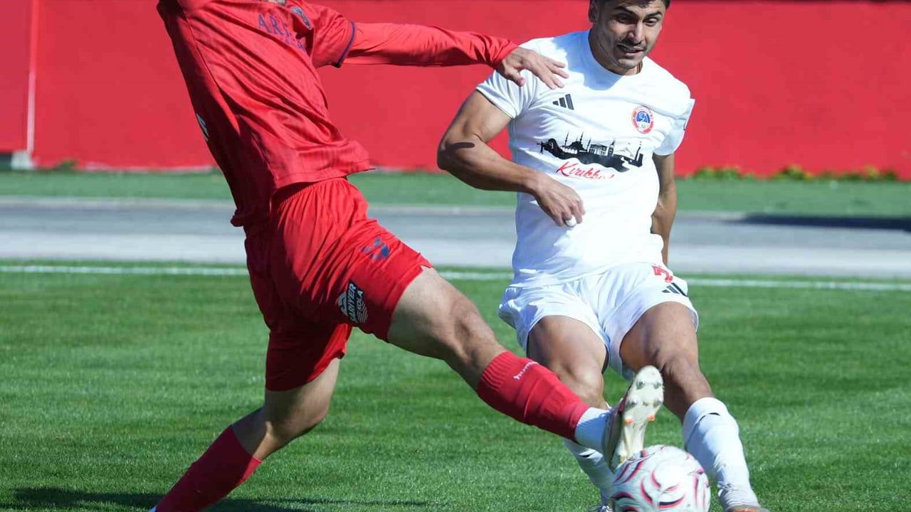 Kırıkkale FK sezonun ilk galibiyetini 3-0'la aldı