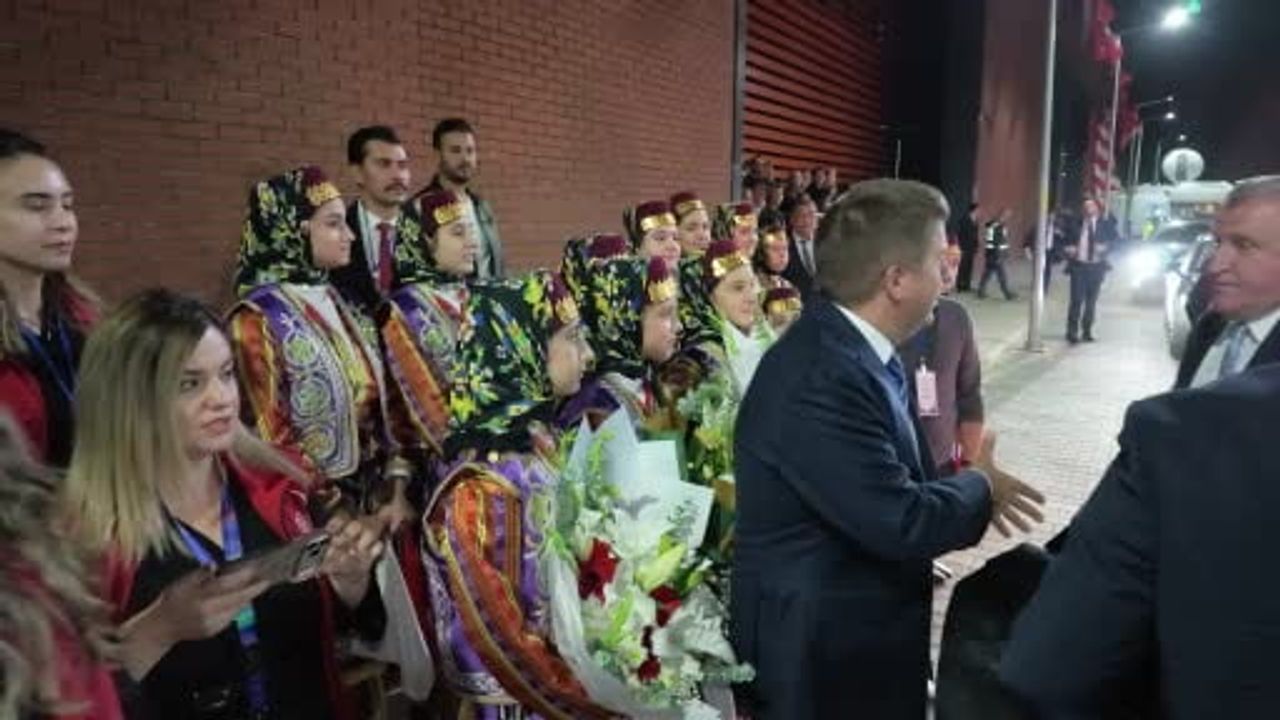 Kırıkkale'ye yeni spor salonu gençlerin çok branşlı adresi olacak