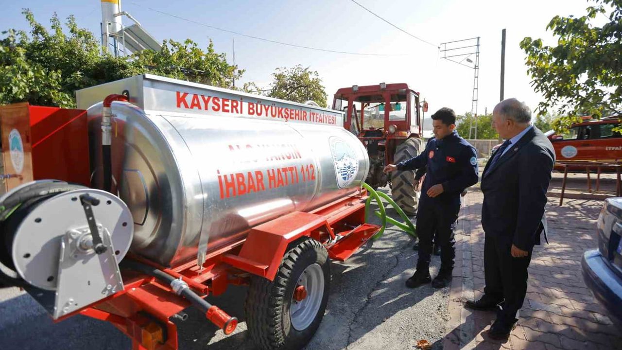 Kırsalda yangına ilk müdahale: traktör arkası 3 tonluk söndürme aracıyla seferberlik
