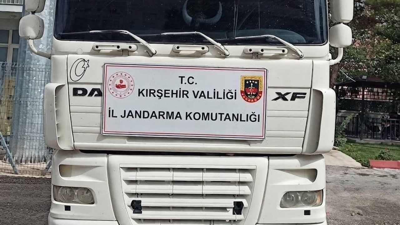 Kırşehir'de şase değişikliği yapılan tır şok yol kontrolünde yakalandı