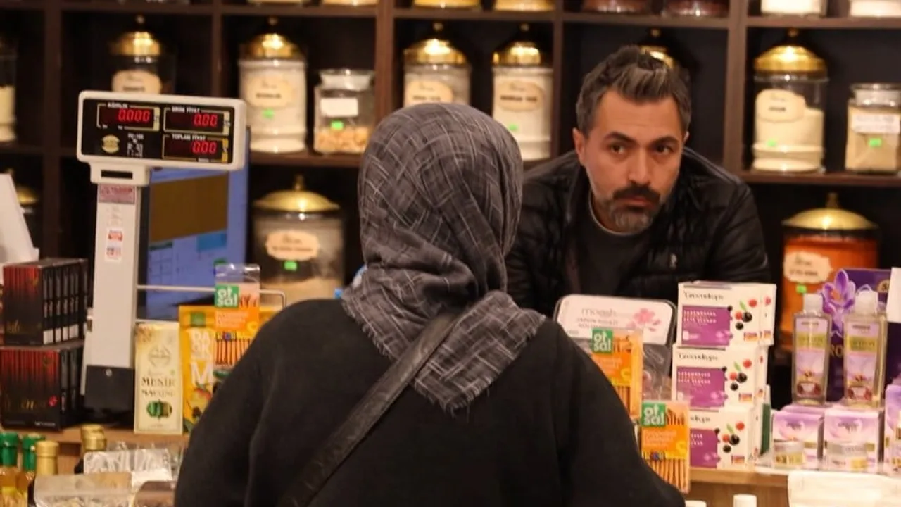 Kış hazırlığı aktarlarda hareketlilik: ıhlamur ve kış çayında indirim
