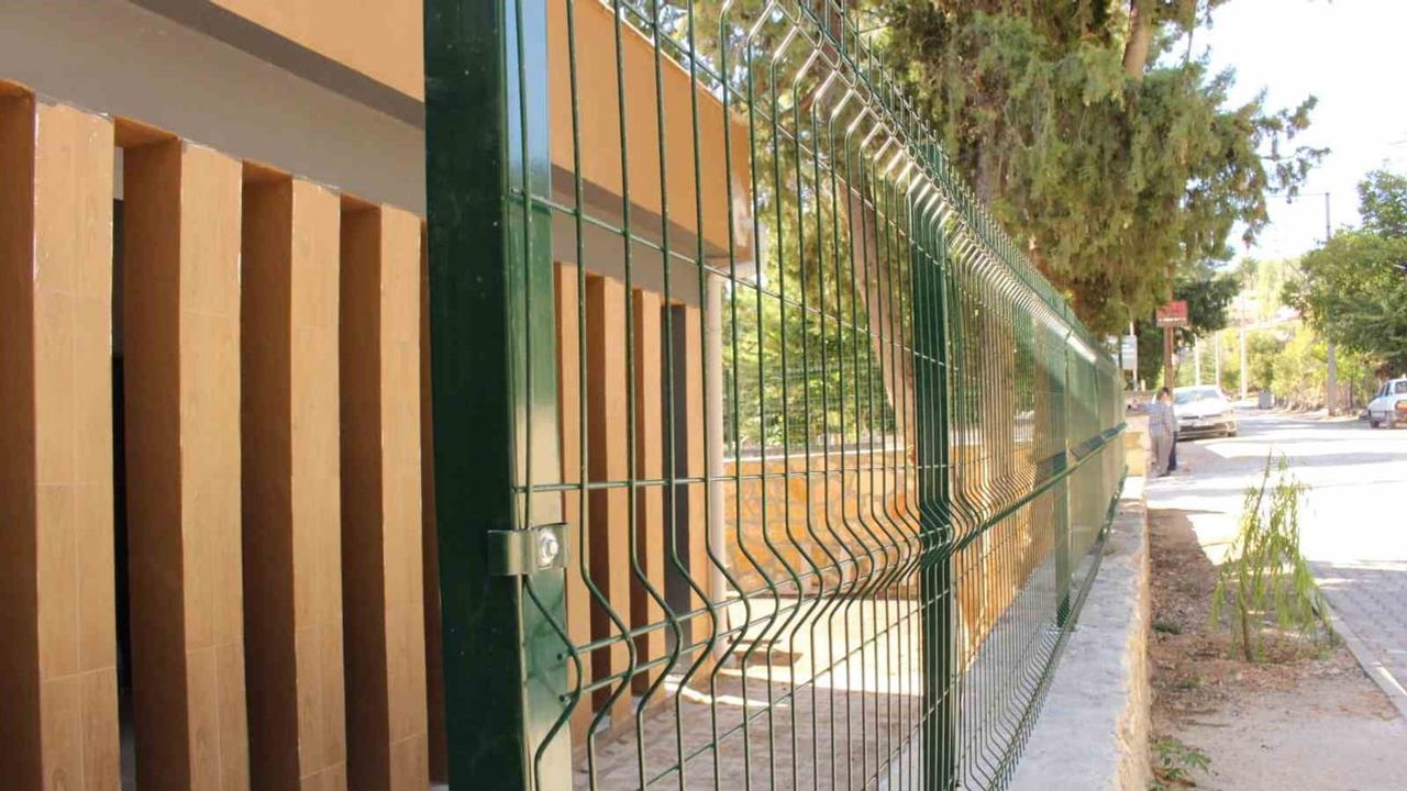 Kızıltemeller mezarlığı'nda çevre düzeni ve güvenlik iyileştirmesi