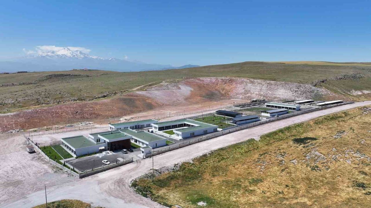 Kocasinan’da küçük dostlara entegre ve konforlu yaşam alanı