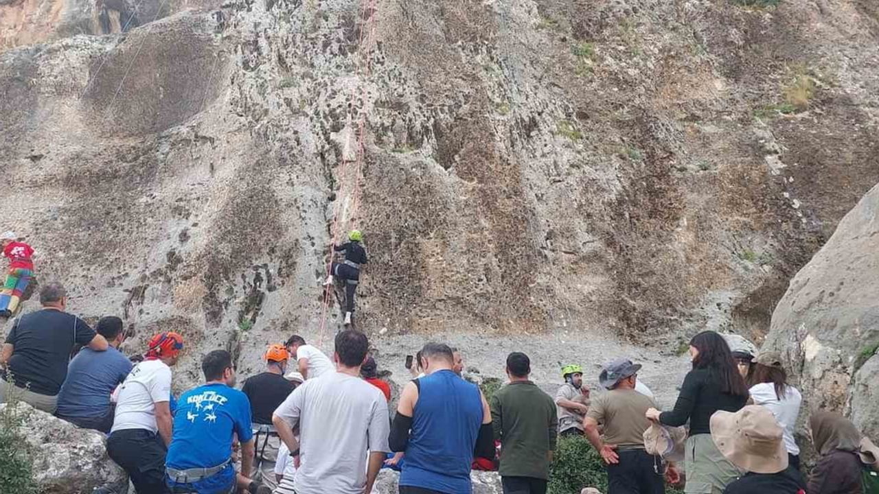 Köklüce kanyonunda tırmanış coşkusu: binin üzerinde sporcu buluştu