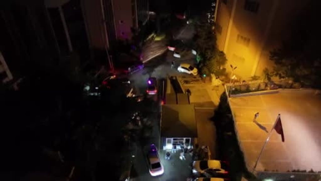 Koleksiyonluk klasiklerin şasi oyunu: change oto operasyonunda 61 araç ve 37 şüpheli