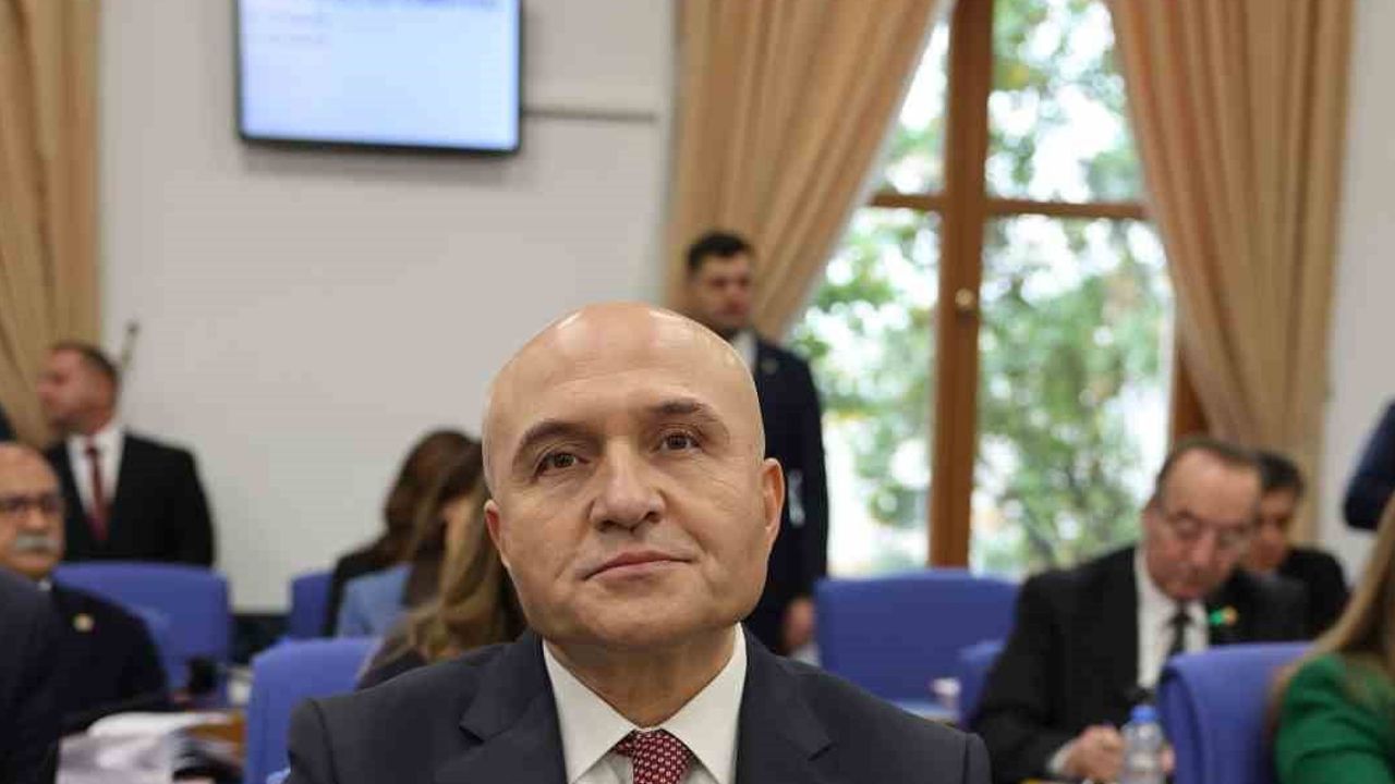 Komisyonda iftira tartışması: fon krizinin sorumluluğu gündemde
