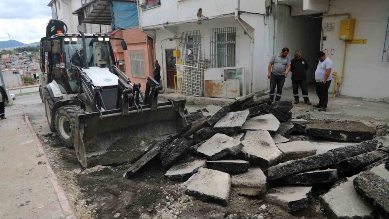 Konfor ve güven önceliğimiz: İlkadım'da yol çalışmaları sürüyor