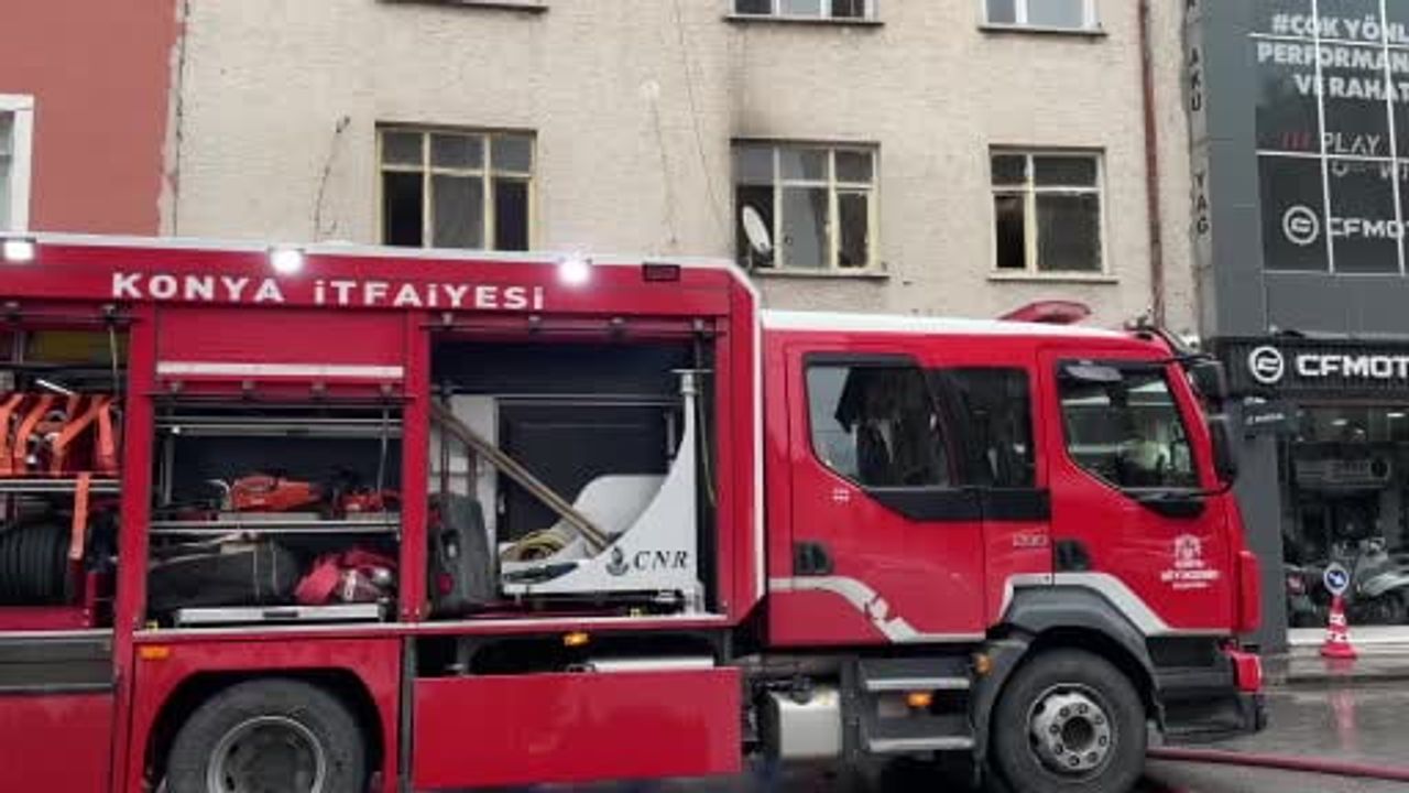 Konya'da birinci kat yangını mahallede kısa süreli panik yarattı