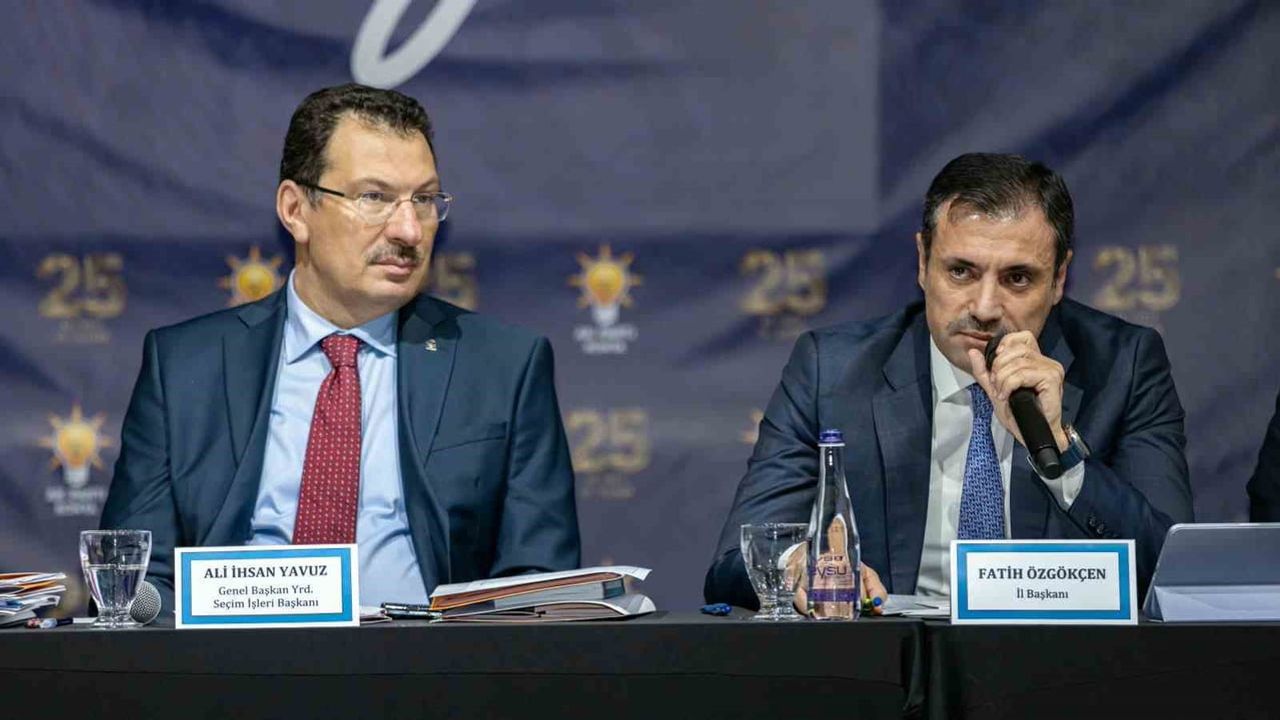 Konya'dan 31 ilçeyle kesintisiz seferberlik: gece uyumayacağız, gündüz oturmayacağız