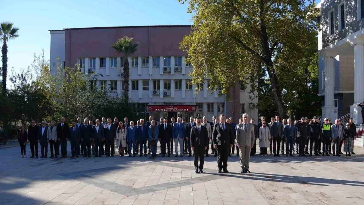Köyceğiz'de muhtarlar günü törenle anıldı
