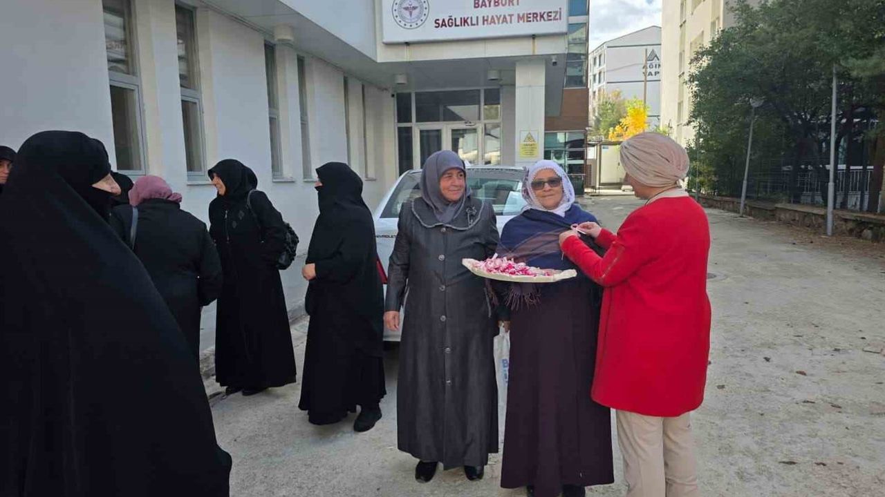 Köylere götürülen taramalarla kanser erken teşhisine vurgu