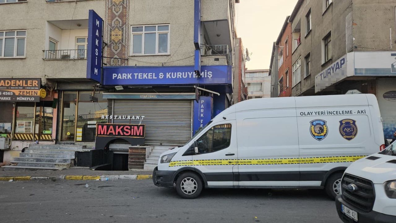 Küçükçekmece'de müzikholde silah sesleri: polis dahil iki kişi yaşamını yitirdi