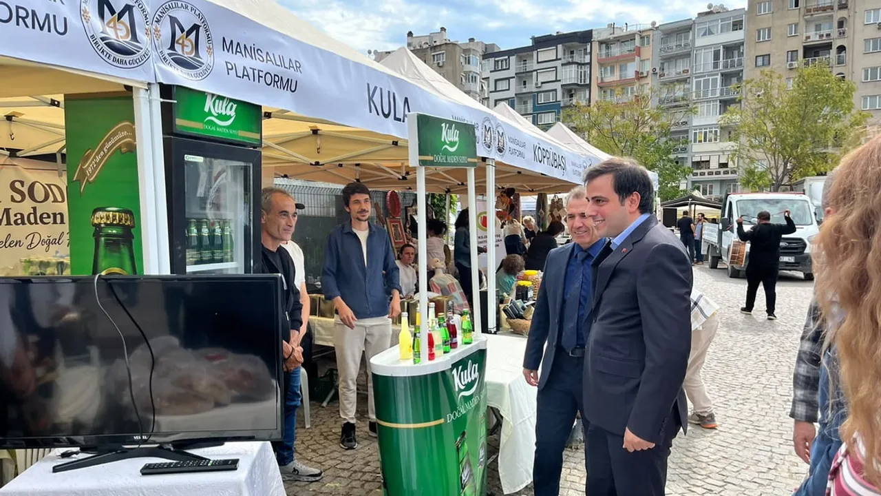 Kula'nın lezzet ve tarih durakları Bornova'da dikkat çekti