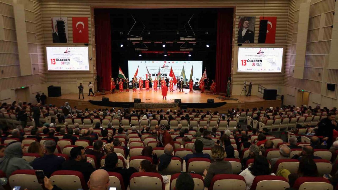 Kültür köprüsü Talas'ta Türk dünyasının sesi sahnede