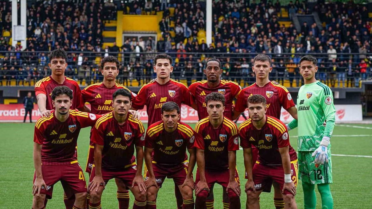 Kupada beklenmedik veda: Kayserispor Bitlis'te farklı mağlup oldu
