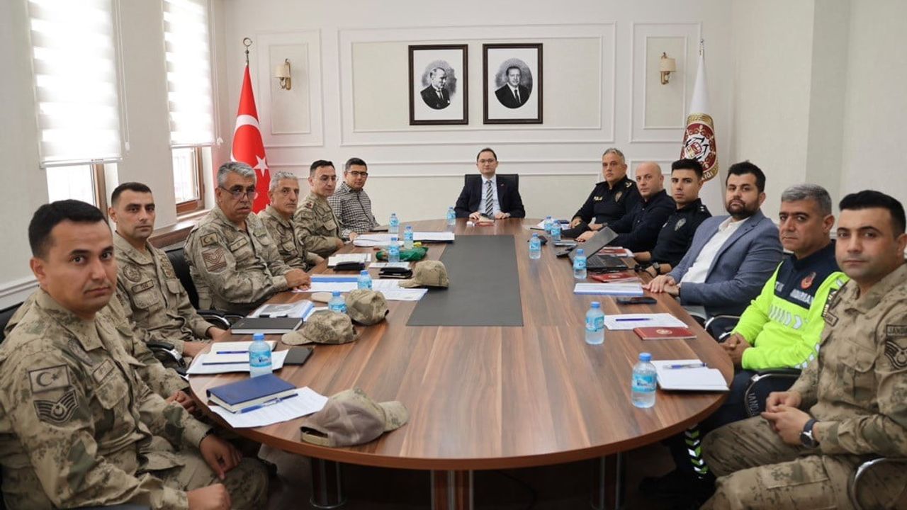Kurtalan'da asayiş değerlendirmesi: Salih Başaran başkanlığında genişletilmiş toplantı