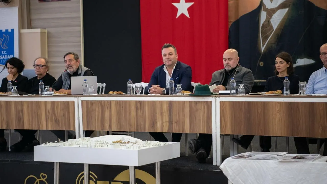 Kuşadası'na özgün, doğaya duyarlı bir belediye hizmet binası planlanıyor