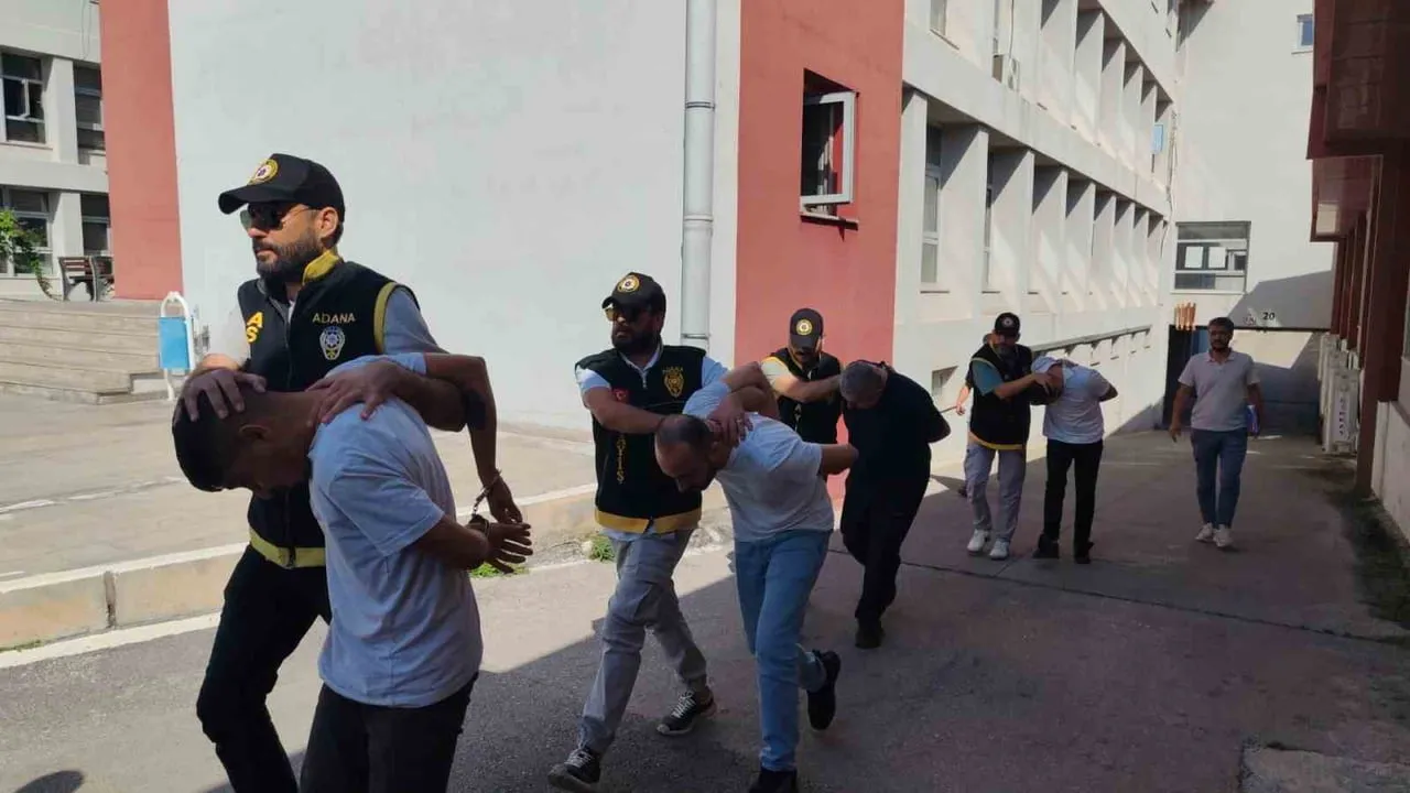 kuşadası'nda yakalanan şüpheli jet skiyle sisam'a kaçacaktı