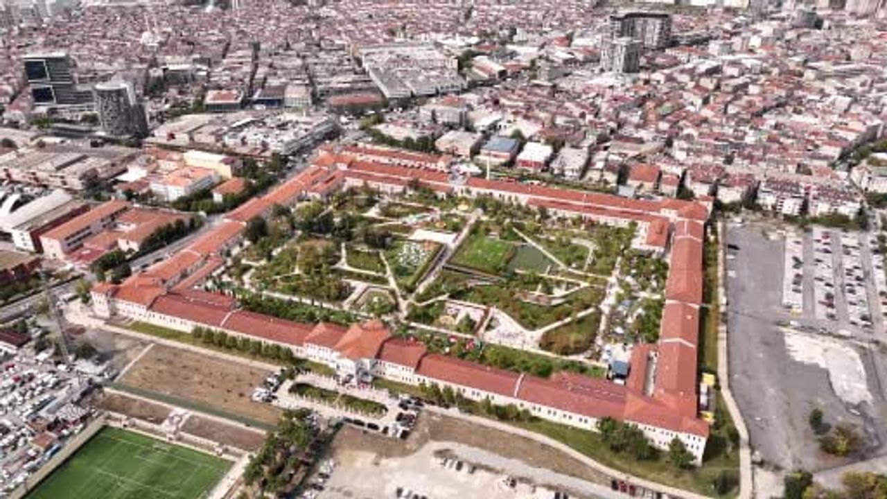 Kuşakları bir araya getiren AileFest Rami Kütüphanesi'nde sürüyor