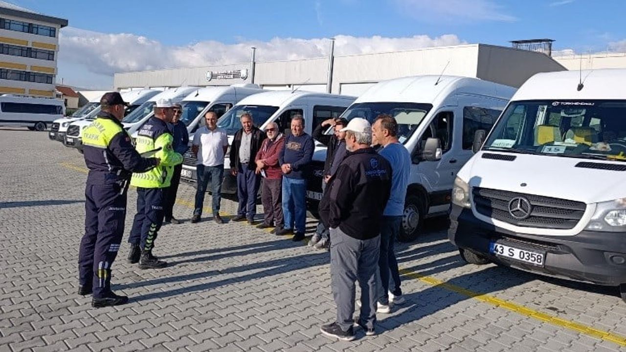 Kütahya'da servis taşımacılığına kapsamlı jandarma denetimi