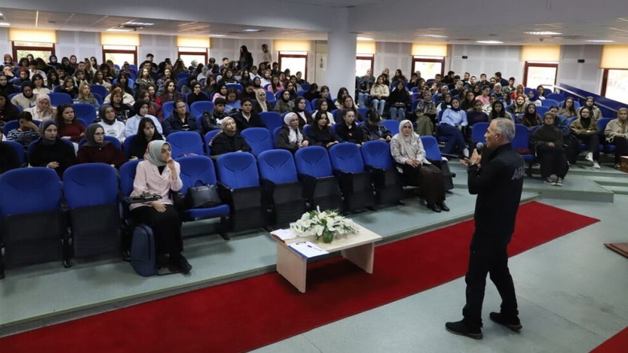 Kütahya DPÜ'de afet bilinci semineri: hazırlık ve müdahale vurgusu
