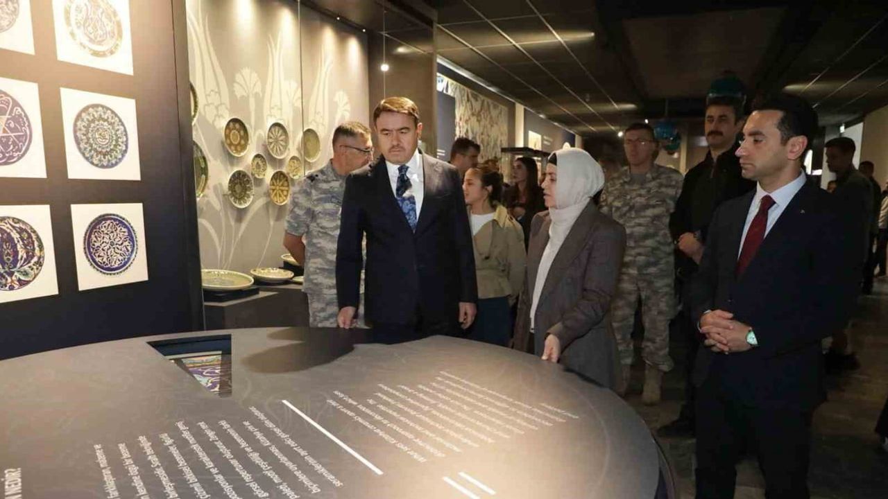 Kütahya Müzesi modern sergide: 62 bin 701 eserle binlerce yıllık miras