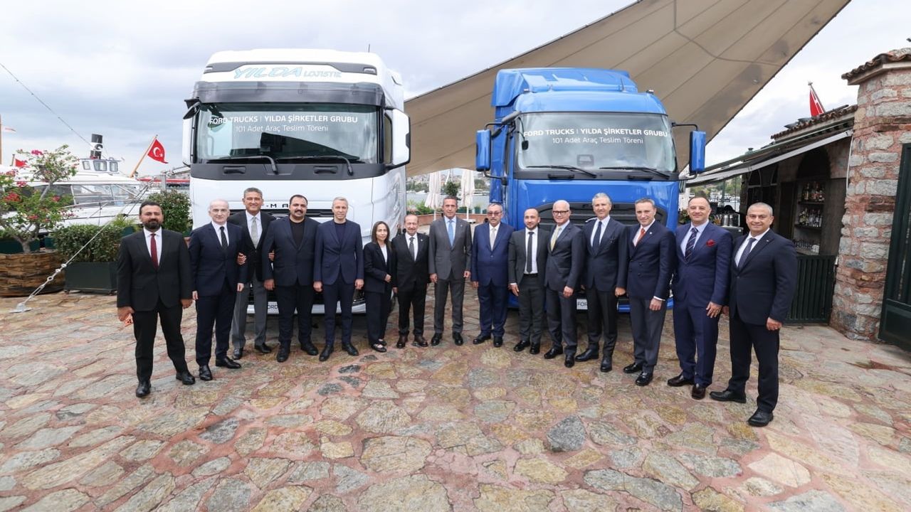 lojistik filosunu güçlendiren gaziantepli grup 101 ford trucks aracı teslim aldı