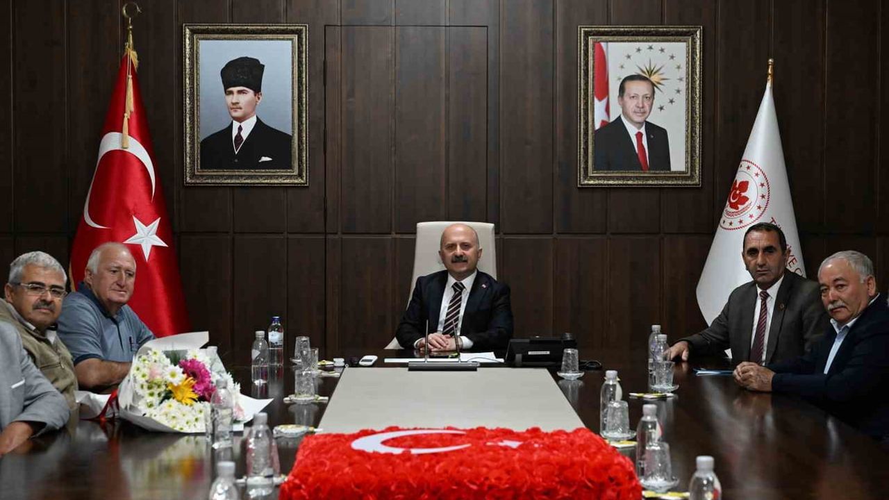 Mahalle ihtiyaçları için valilikte koordinasyon çağrısı