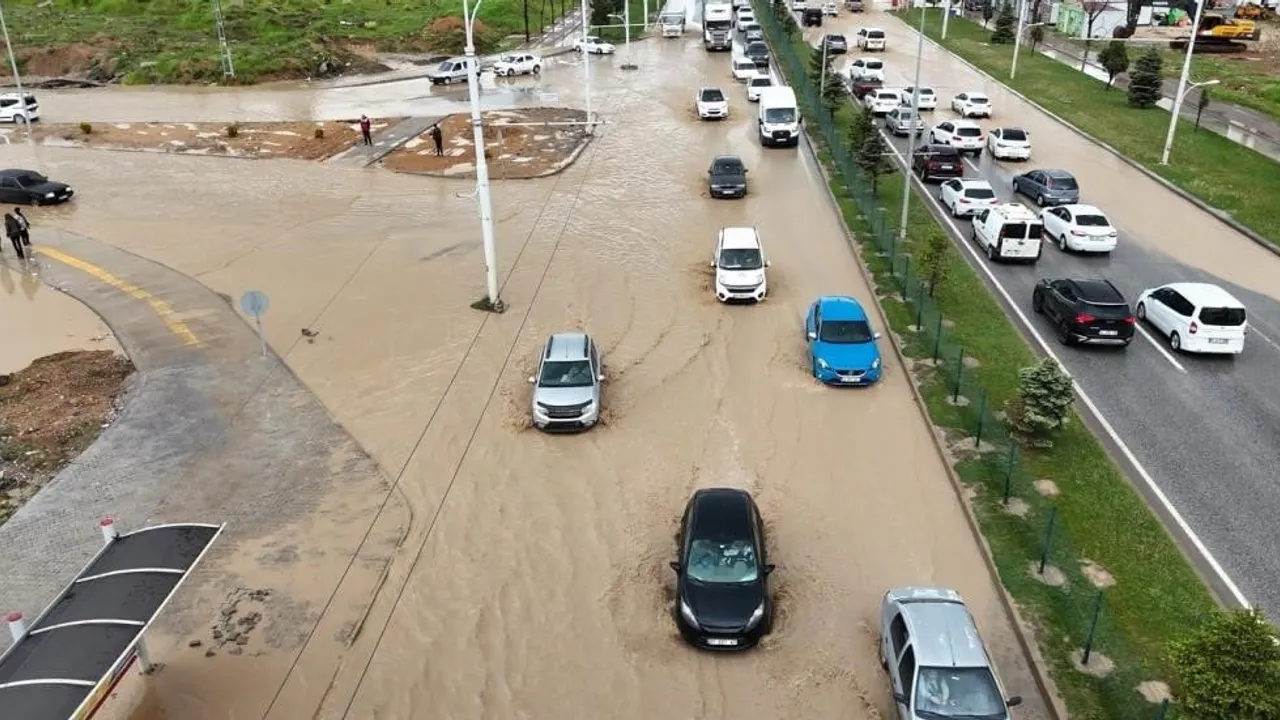 Malatya'da beklenen kuvvetli sağanak yaşamı etkileyebilir