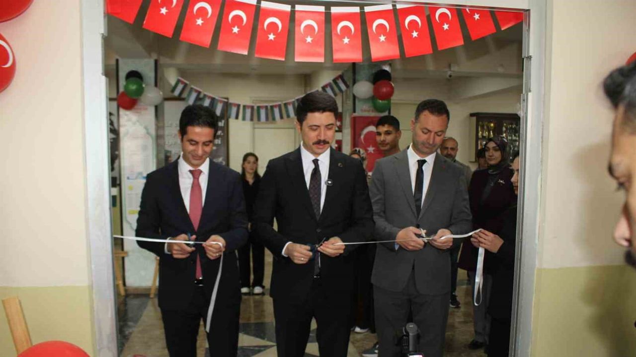 Malazgirt'ten Filistin'e dayanışma sofraları kuruldu
