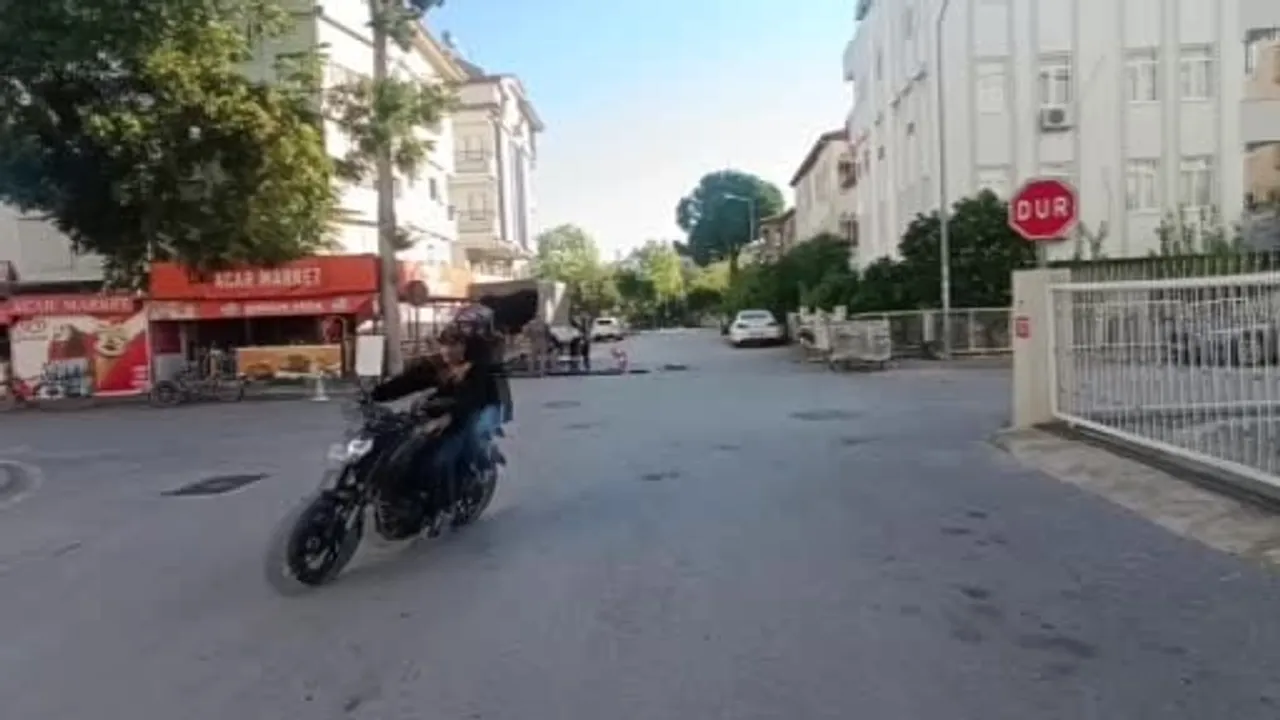 manavgat'ta tehlikeli kavşakta hız kesici uygulaması başladı