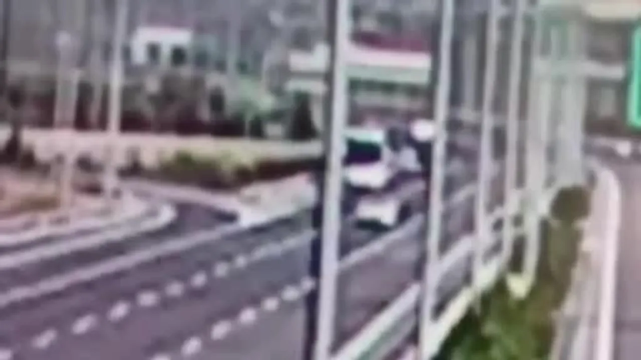Manisa'da 11 canı alan kazanın anı görüntülendi