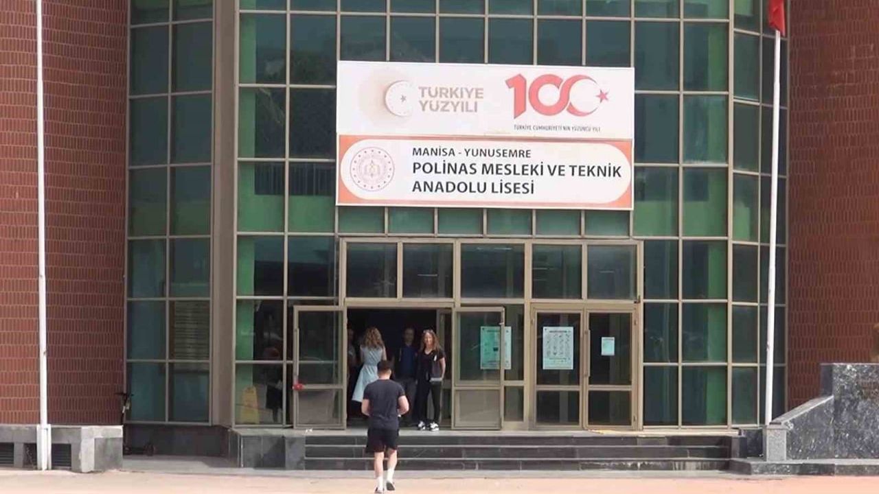 Manisa'da kpss kapıları 10.00'da kapanacak: adaylara erken gitme uyarısı
