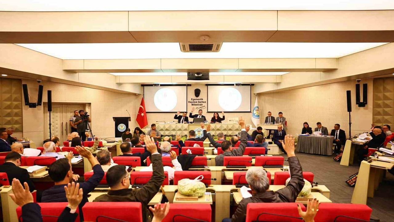 Manisa meclisinde çiftçi talepleri ve anma gündemi bir arada öne çıktı