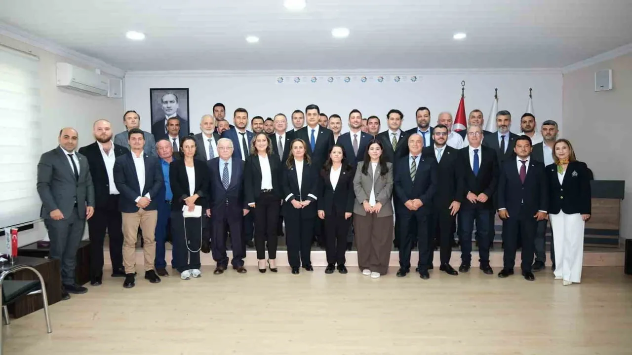 Maraş'tan birlik vurgusu: Aydın Sanayi Odası'nda güven tazeledi