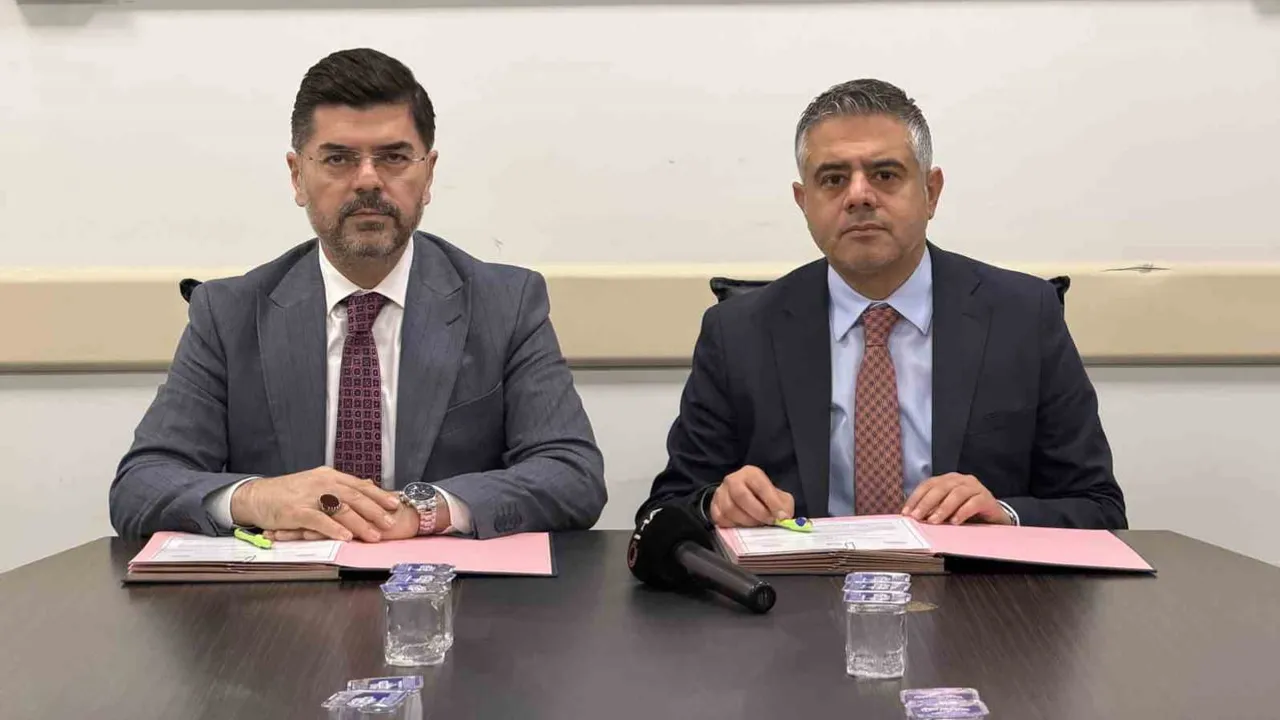 Mardin'de koruyucu ailelerin sağlık hizmetlerine erişimi kolaylaşıyor
