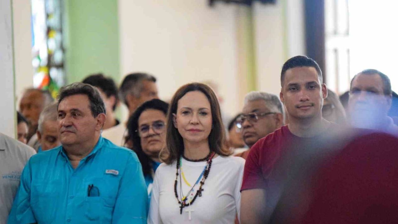 maria corina machado ülkesine geri döndü