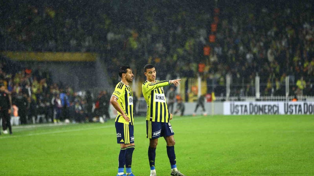 Mason Greenwood Fenerbahçe formasıyla ikinci kez penaltı kaçırdı