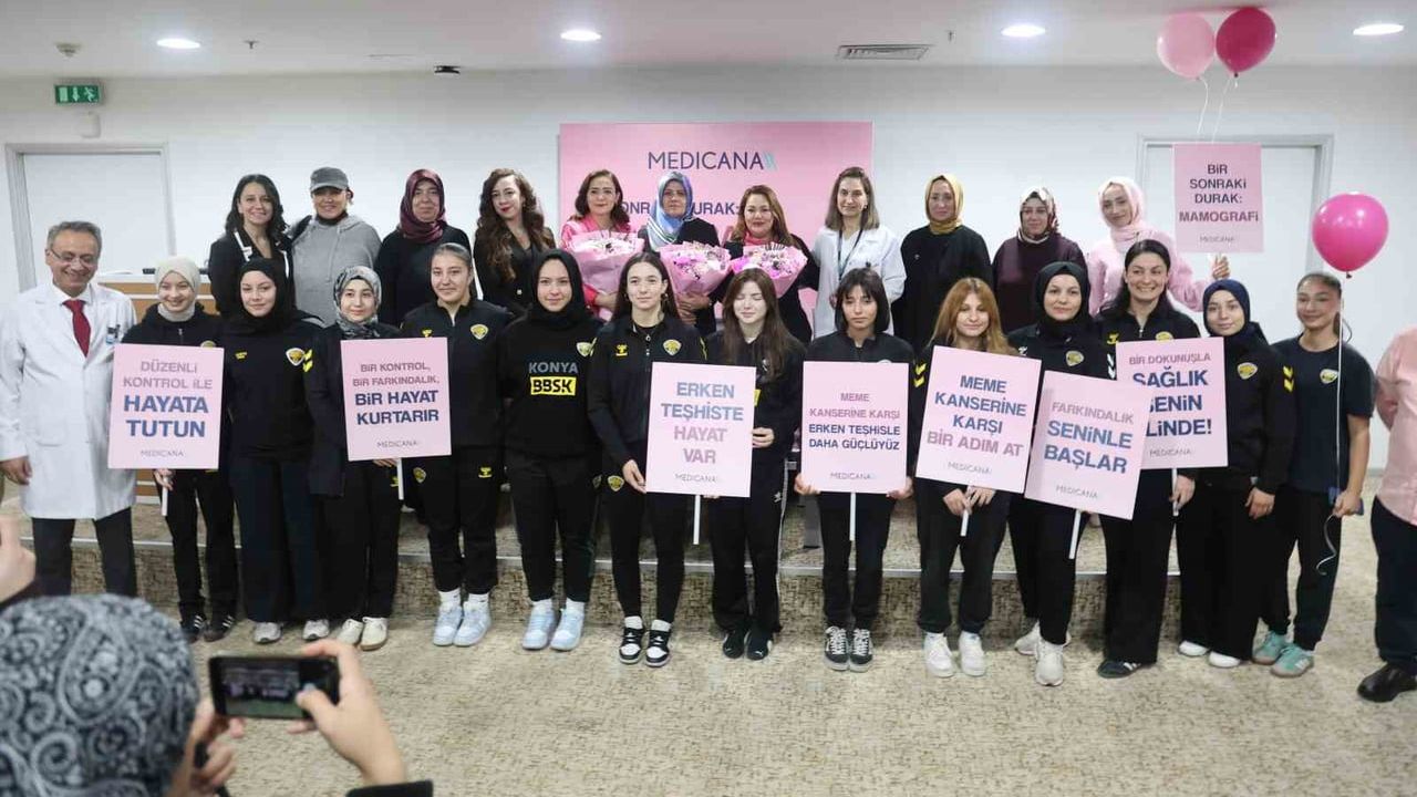 Medicana Konya'da kadınlarla meme kanseri farkındalık toplantısı