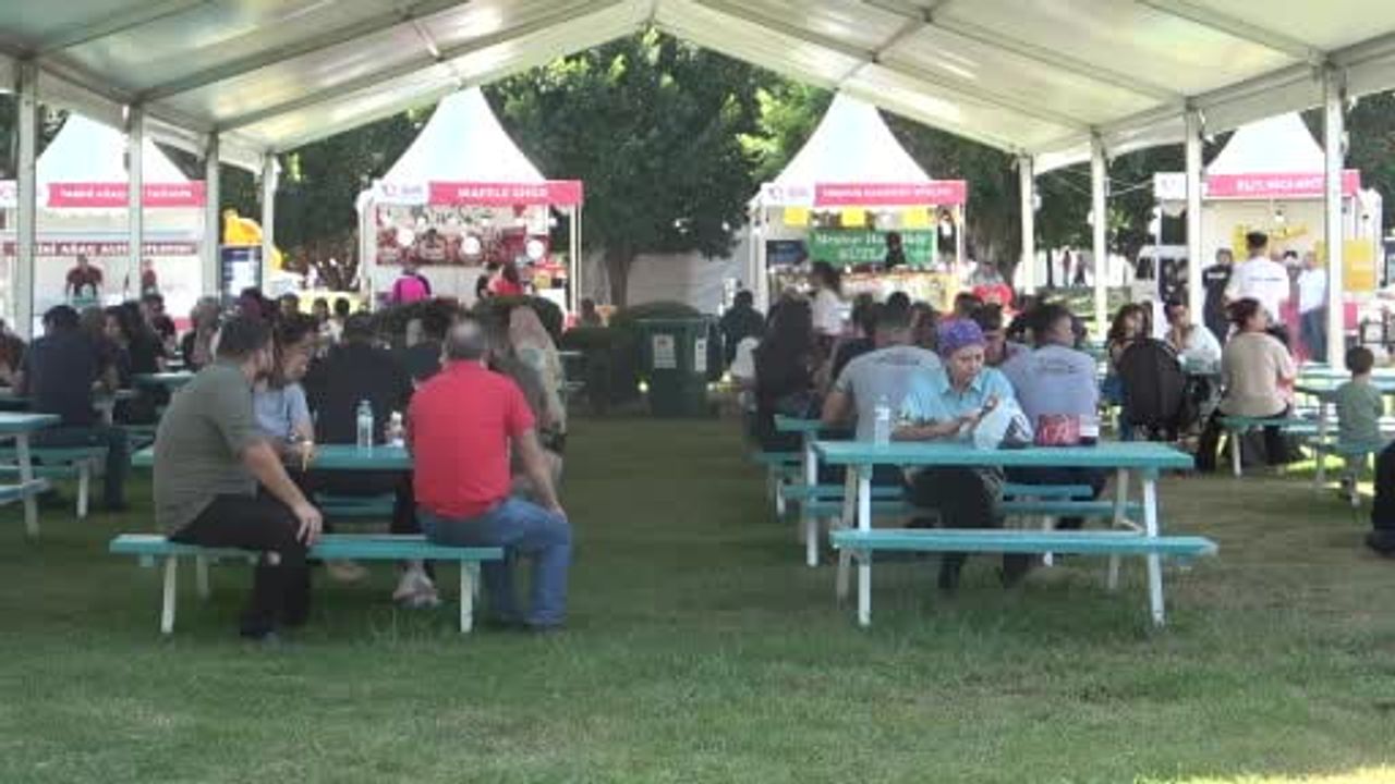 Merkez Park’ta Adana’nın lezzetleri üç gün boyunca buluştu