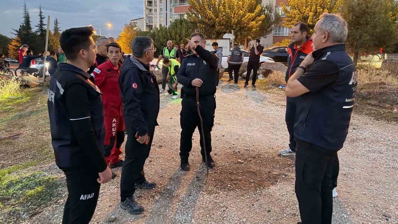 Merkezefendi'de ormanlık alanda kaybolan Alzheimer hastası için seferberlik