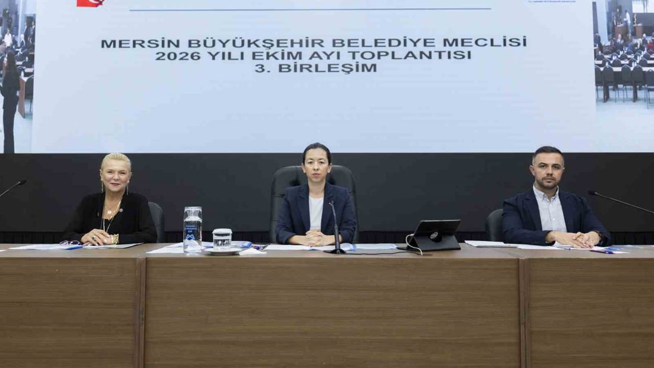 Mersin'de hizmet sürekliliği ve demokratik iradeye sahip çıkma vurgusu