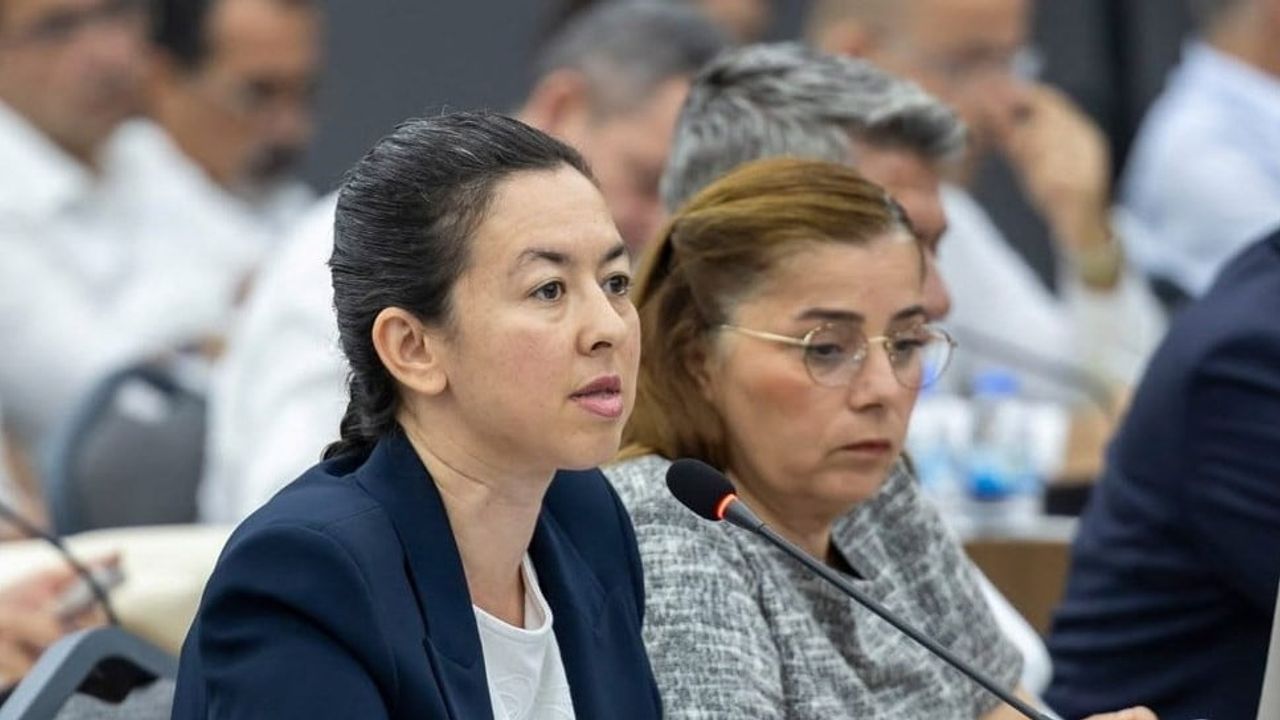 Mersin meclisinde üç tur sonunda Gülşah Yıldırım Genç başkanvekili seçildi