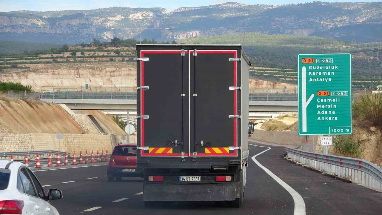 Mersin trafiğinde dönüm noktası: Çeşmeli-Kızkalesi otoyolu hizmete girdi