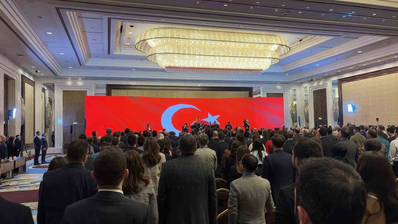 Milli enerji 2040'la iletim ve dağıtımda 100 milyar dolarlık yatırım planı