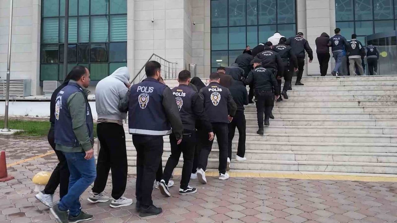 Milyarlık bahis çarkının gizli hesap ve kripto ağı çözüldü