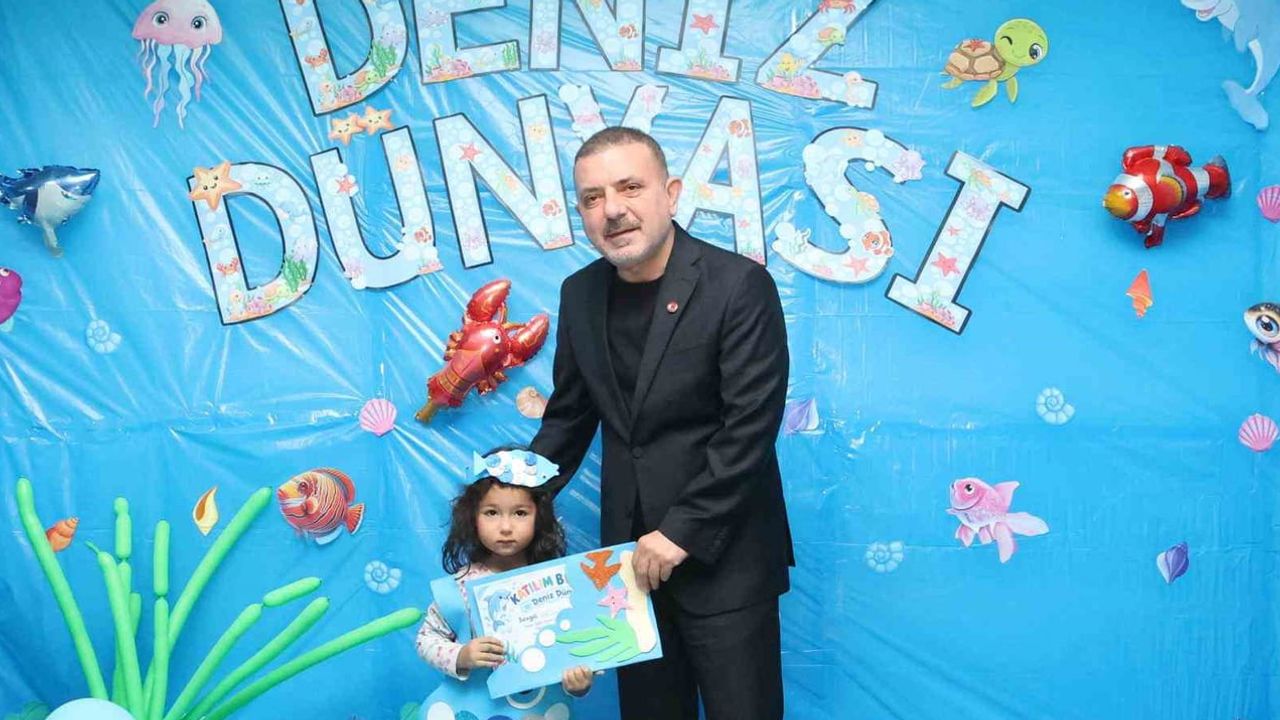 Minikler su altı dünyasını keşfetti: Yavuz Sultan Selim Anne Çocuk Oyun Evi'nde deniz teması