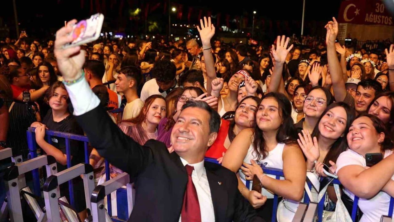 Muğla büyükşehir başkanından cumhuriyetin 103. yılına vefa mesajı