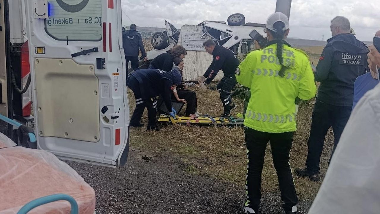 Muratlı'da heyelan mevkisinde kaza: bir genç yaşamını yitirdi, üç kişi ağır yaralı