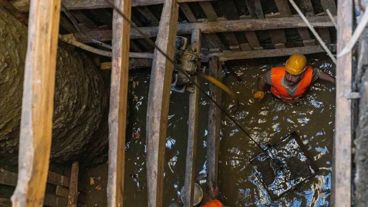 mürselpaşa alt geçidi el emeğiyle ilerliyor, halkapınar trafiğine nefes aldıracak